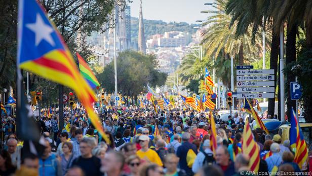 Demonstration in Barcelona: Politische Unruhen können die Reisepläne stören