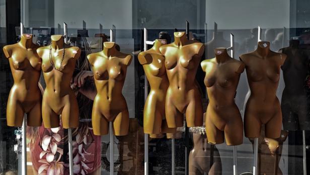 Dieses Start-up generiert Nacktbilder von Frauen, die gar nicht existieren