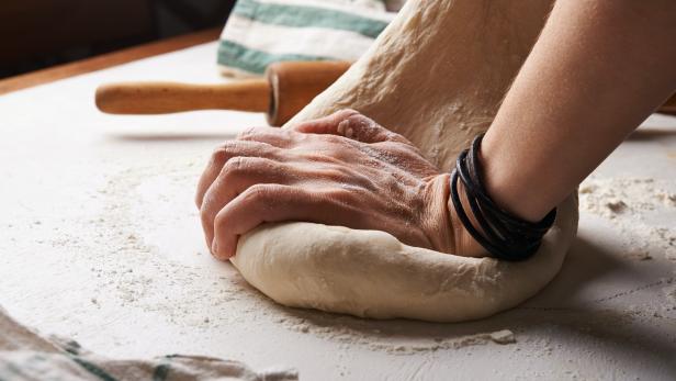 Warum sind plötzlich alle besessen davon, Brot zu backen?