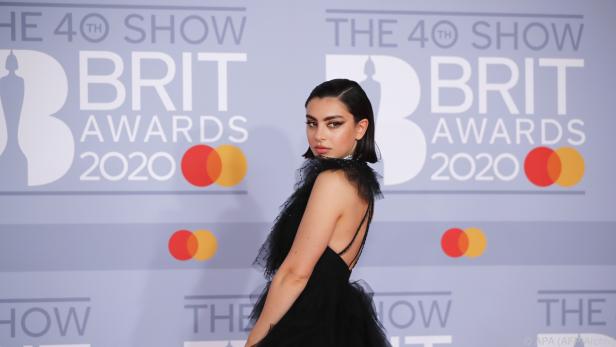Charli XCX nahm Album in der Selbstisolation auf