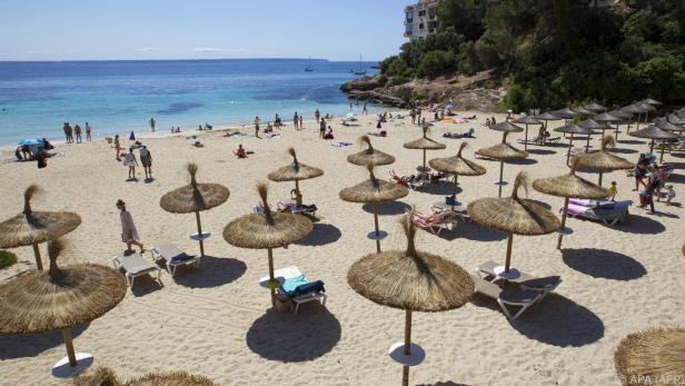 Baden, aber kein "Eimer-Saufen" auf Mallorca