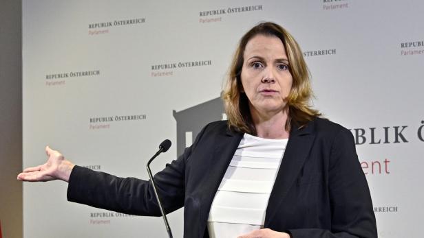 Belakowitsch für ÖVP rücktrittsreif