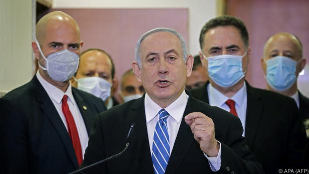 Netanyahu nach einem Gerichtstermin in Jerusalem im Vorjahr