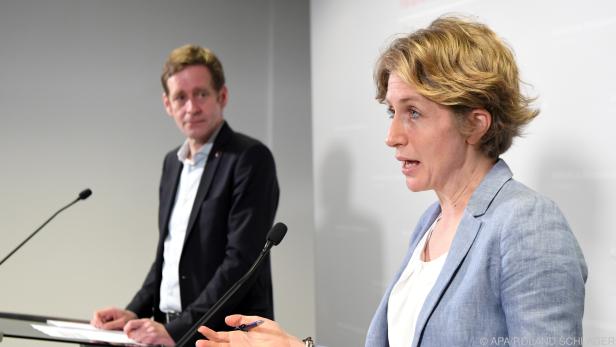 SPÖ und NEOS bringen Antrag auf U-Ausschuss-Verlängerung ein