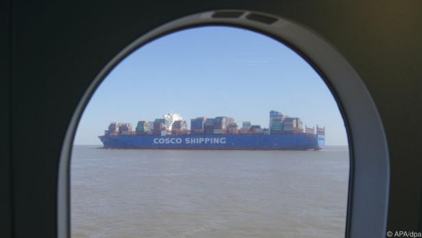 Das Containerschiff CSCL Mars: Vielleicht auch mit Waren für Austria