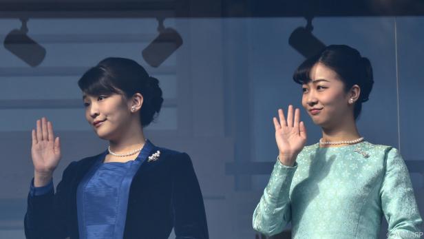Prinzessin Mako (links) mit ihrer Schwester Prinzessin Kako