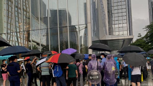 Proteste vor Evergrande-Sitz in Shenzhen