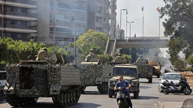 Aufmarsch der Armee in Beirut