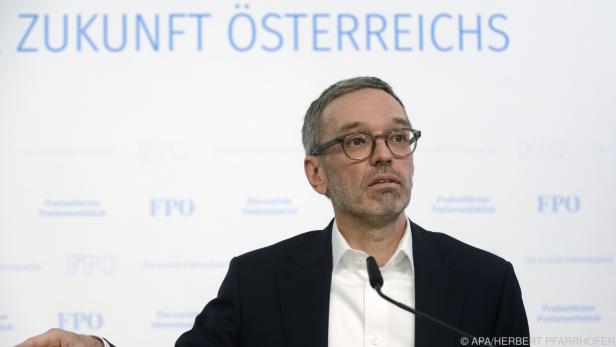 FPÖ-Chef Kickl will Ivermectin nur als "zweites Standbein"