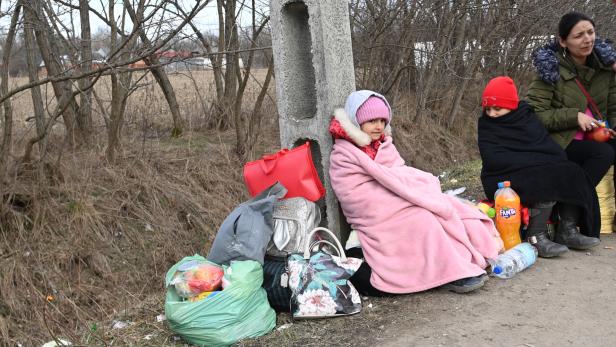 Viele Ukrainer sind auf der Flucht und auf Hilfe angewiesen