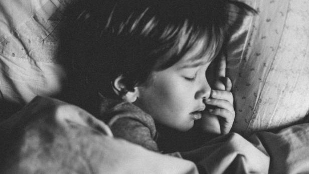 Durch Corona-Pandemie: Kinder leiden an mehr Schlafstörungen 