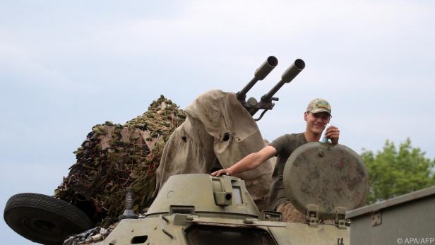 Ukrainische Präsident Selenskyj ruft Soldaten zum Durchhalten auf