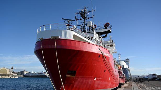 Rettungsschiff "Ocean Viking" der NGO SOS Mediterranee