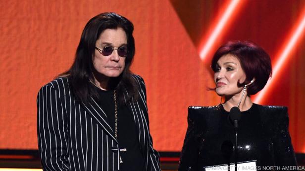 Ozzy Osbourne mit seiner Frau Sharon 2020 bei den Grammy Awards