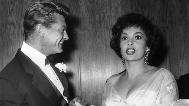 Schauspielerin Gina Lollobrigida mit Jean Marais im Jahr 1958