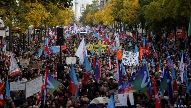 Linkspartei von Mélenchon rief zu Protest auf