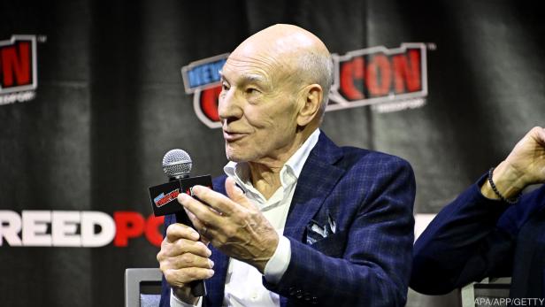 Patrick Stewart darf noch ein fünftes Mal auf die "Enterprise"