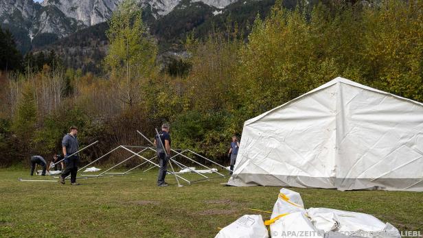 Selbst Zelte werden in den Ländern torpediert