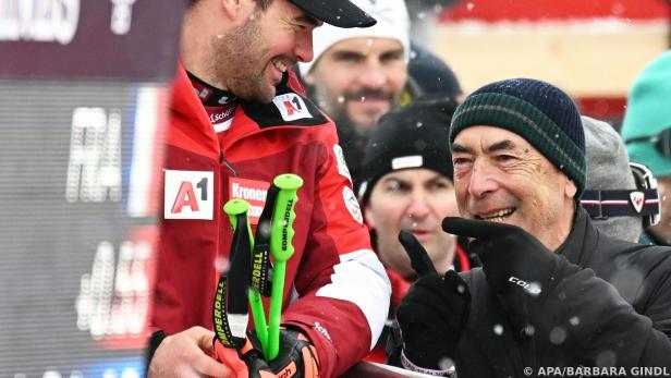 Sänger Hubert von Goisern (r.) beglückwünschte Kriechmayr