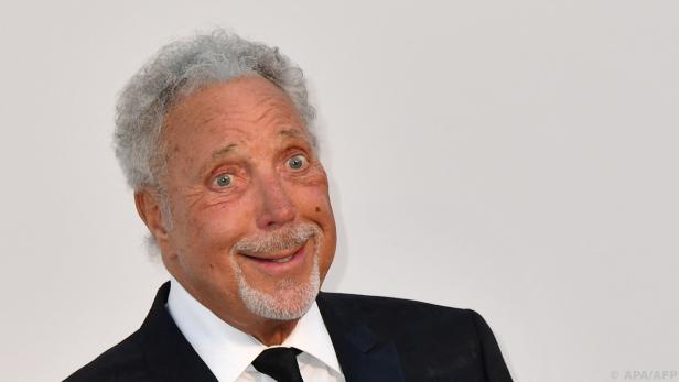 Tom Jones verteidigte den Text des Songs in der Vergangenheit