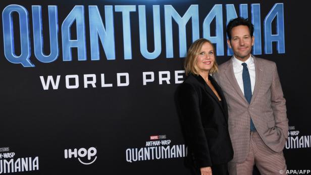 Paul Rudd - nicht singend - mit Ehefrau Julie Yaeger