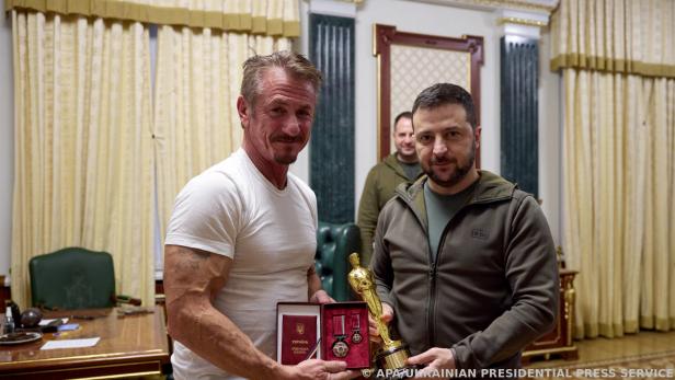 Sean Penn beim ukrainischen Präsidenten