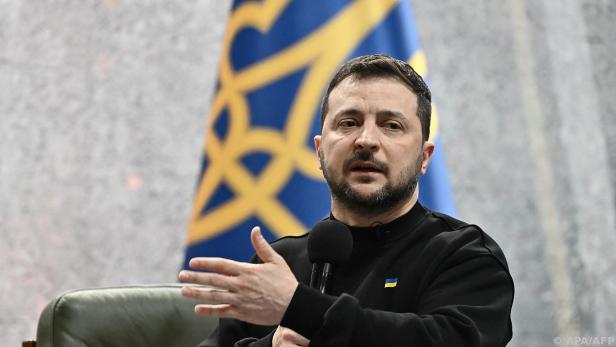 Ukrainischer Präsident tauscht Militärführung im Donbass aus