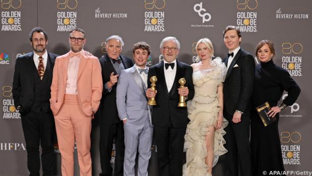 Steven Spielberg mit den Stars seines Films bei den Golden Globes