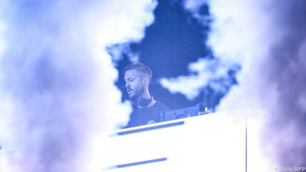 Der britische DJ Calvin Harris geht privat nicht gerne in Clubs