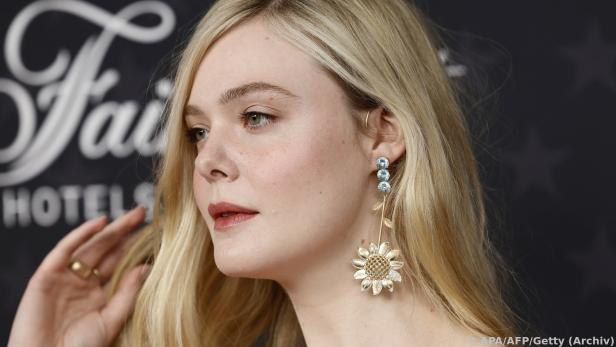 Elle Fanning spielt in "The Great" die schwangere Katharina die Große