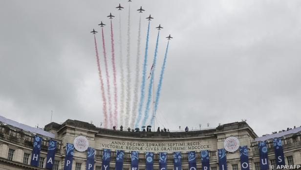 RAF-Fliegerstaffel über dem Zentrum Londons