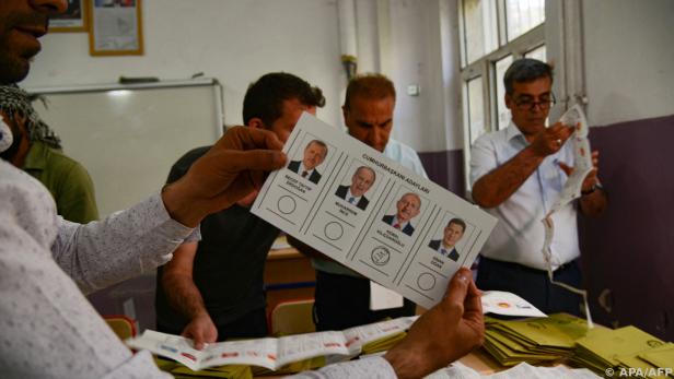 Opposition beklagt Unregelmäßigkeiten bei Türkei-Wahl