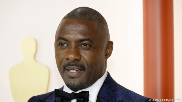 Idris Elba ist im Flugzeug gefragt