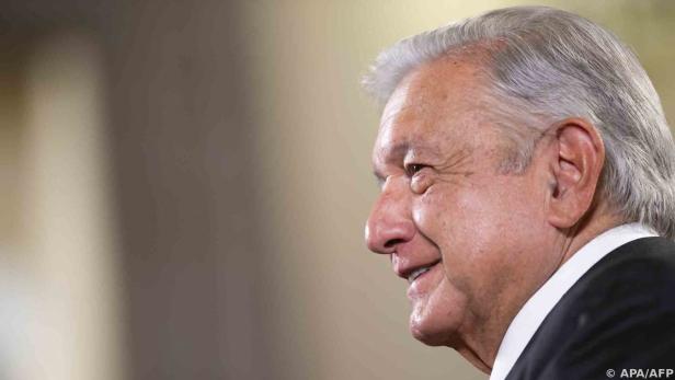 Obrador will kurzes Repertoire von Liedern für junge Leute vorschlagen