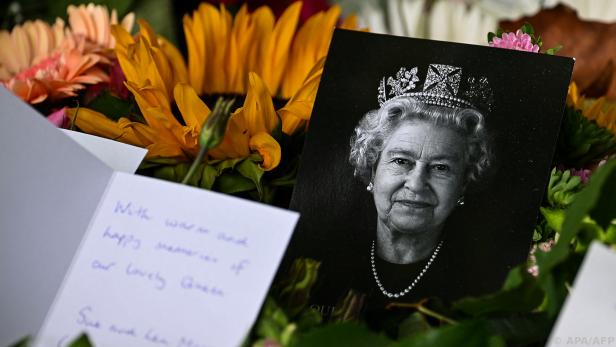 Das Schwert wurde nach dem Tod der Queen in Auftrag gegeben