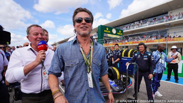 Brad Pitt macht sich im Formel-1-Zirkus schlau