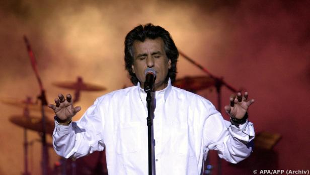 Toto Cutugno bei einem Auftritt im Jahr 2002