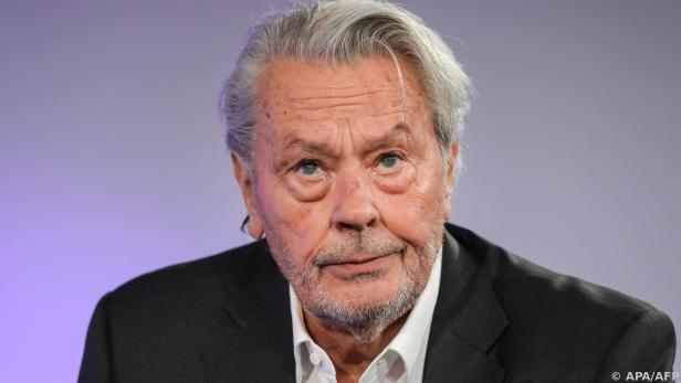 Alain Delon: Nach Schlaganfall zog Betreuerin bei ihm ein