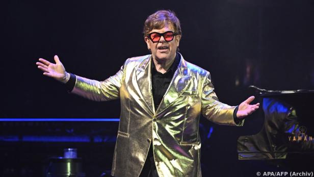 Elton John beendet seine jahrelange Abschiedstournee in Stockholm