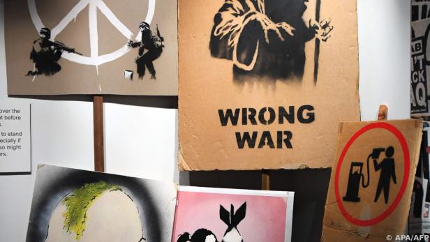 Banksy schafft gesellschaftskritische Kunst