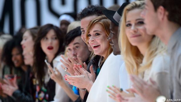 Die US-Schauspielerin Lindsay Lohan (37) ist zum ersten Mal Mutter geworden. Sie hat einen kleinen Sohn bekommen.