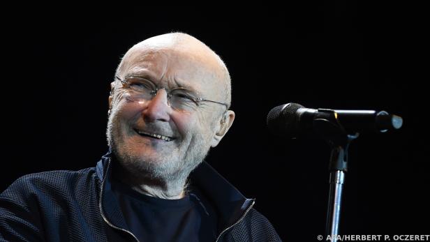 Sänger Phil Collins ist stolzer Vater eines aufsteigenden Fußballers