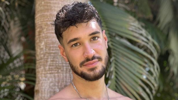 "Ex on the Beach" 2023: Hat Kandidat Bocc Özsu seine Freundin für die Show verlassen?