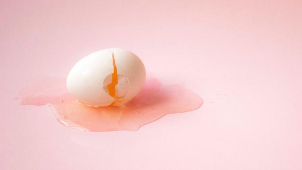 Was steckt hinter der Egg-Crack-Challenge?