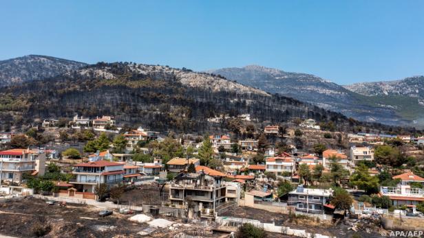 Waldbrände bei Athen schwächen sich ab