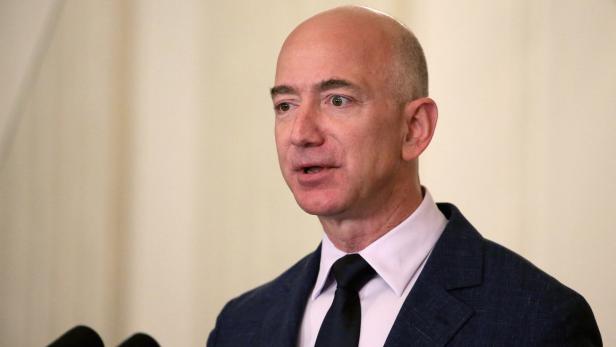 Bezos gründete Amazon vor 30 Jahren in einer Garage