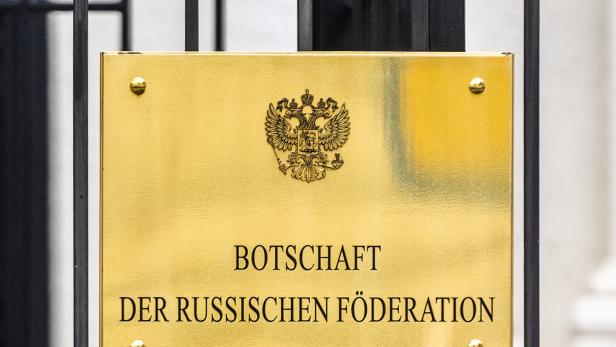 Wiener Polizisten sollen russische Geschenke künftig ablehnen