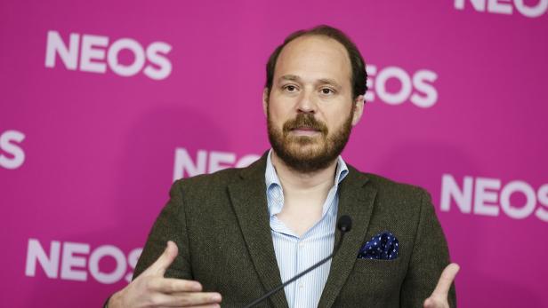 NEOS Wien stimmen sich in Salzburg auf das Superwahljahr 2024 ein