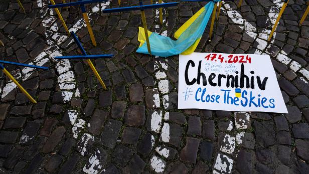 Zahlreiche Tote nach Angriff in Tschernihiw