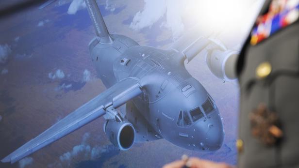 Österreich soll vier neue C-390M bekommen